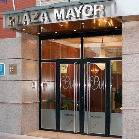 Hostal Plaza Mayor Torrejón de Ardoz Kültér fotó